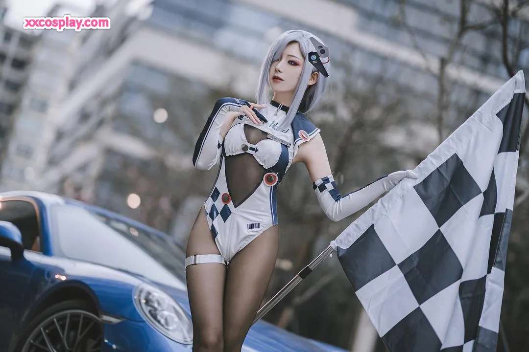 Feng JiangjiangV – Shenhe Racing Cosplay (Genshin Impact)